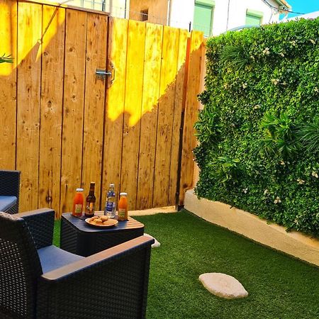 T2 Chambre Miroir Jardin Et Parking Prive Марсилия Екстериор снимка