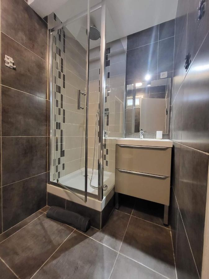 T2 Chambre Miroir Jardin Et Parking Prive Марсилия Екстериор снимка